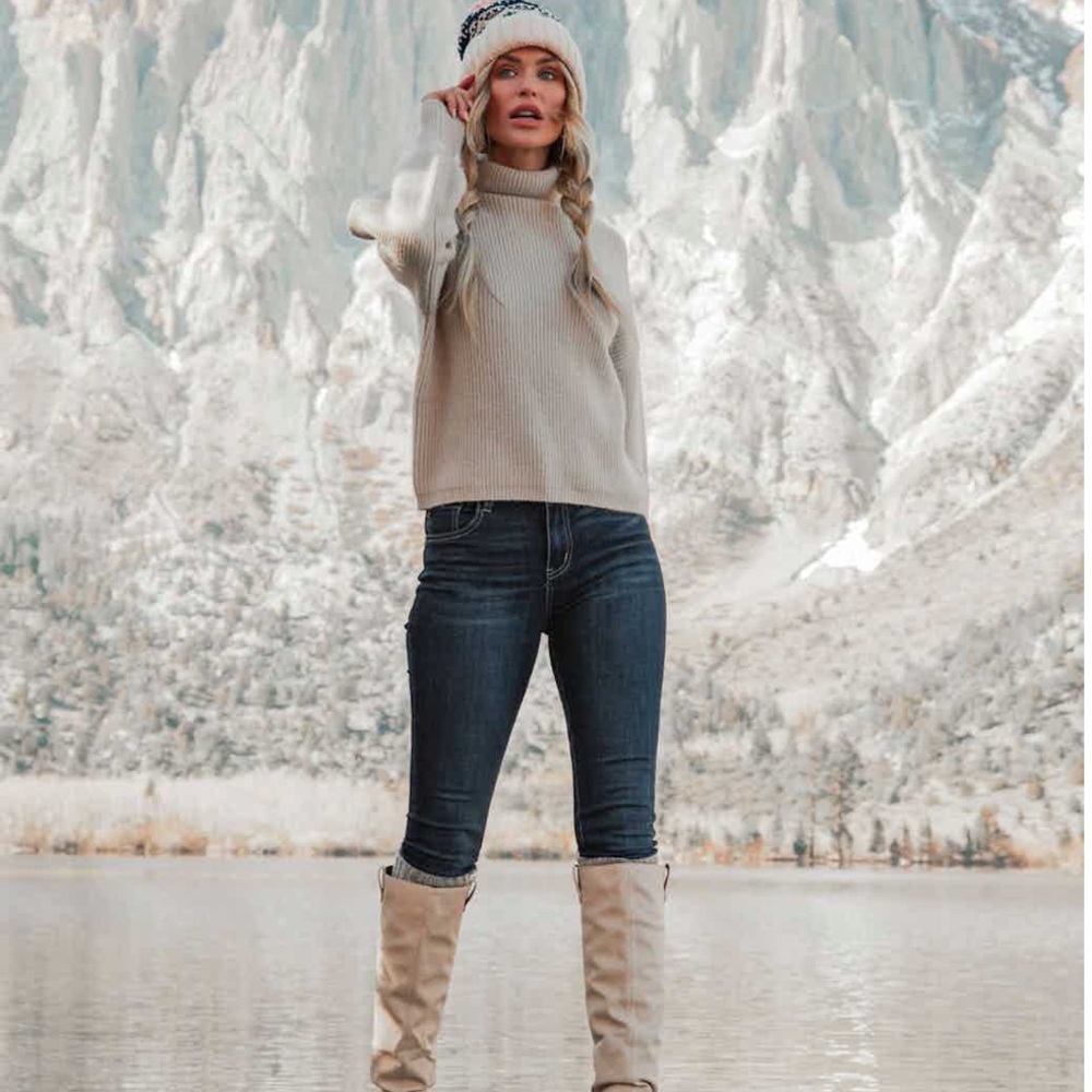 NEW Vici Ready Set Snow Turtleneck Knit Sweater Ash Grey Size Large - Picture 6 of 8